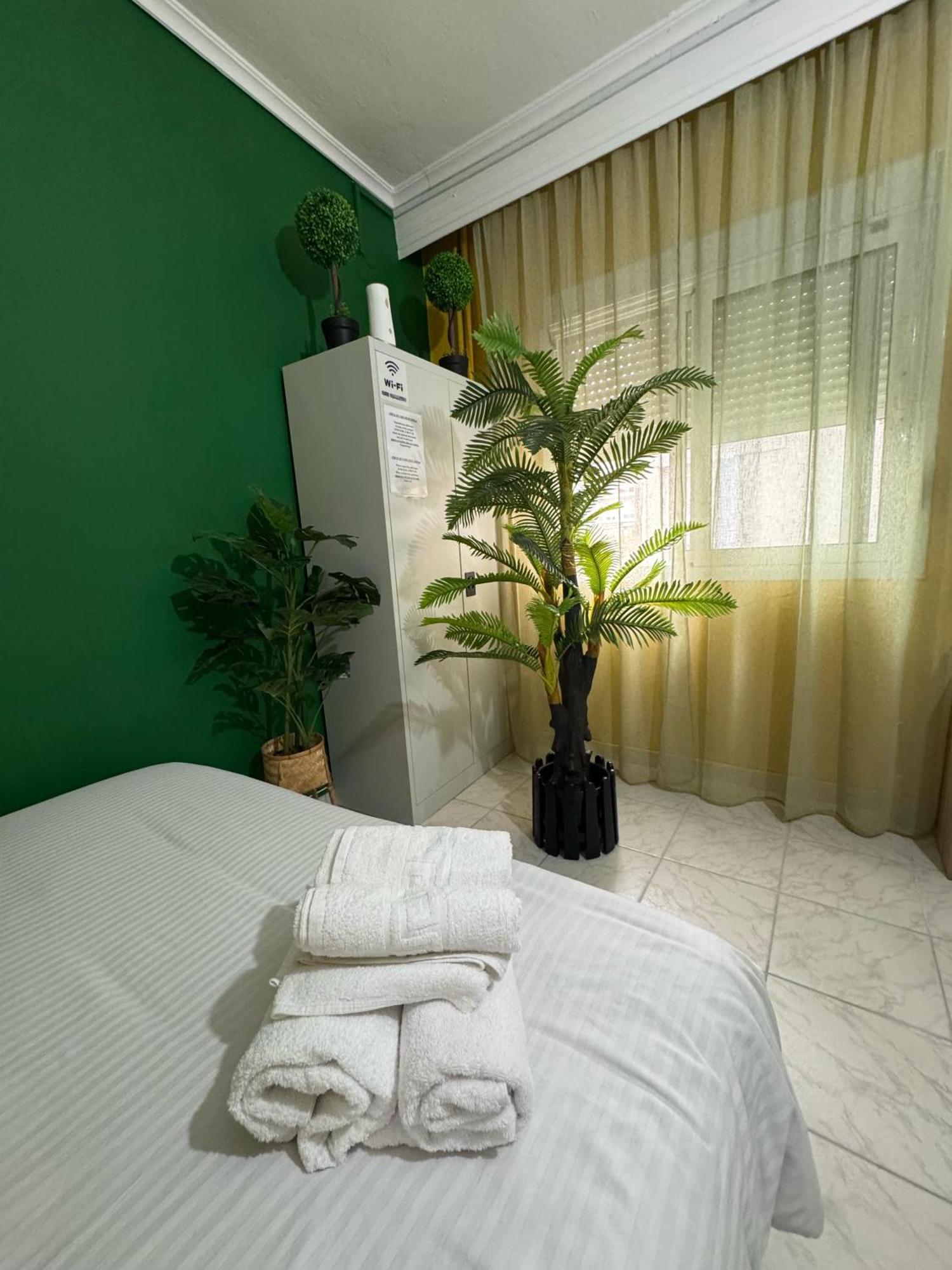 Apartment Minimal In - Myhomee *